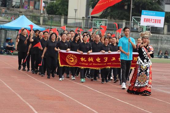 https://mmbiz.qpic.cn/mmbiz_jpg/BNrunR6R7icHzhNlYaoWpOxJs3MTYrTjaIibAwehJ2xfOibuF1qS6Tl3ibB5bibib3t3XcYBv6JiaTJDTO9SbJDFM7rgA/?wx_fmt=jpeg